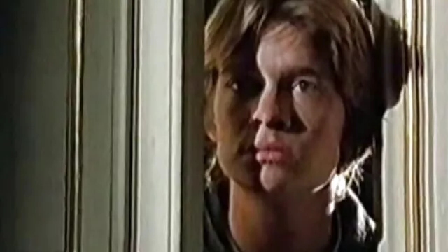 Cute teen spielt mit alte weiber pornofilme meinem Schwanz in der Dusche