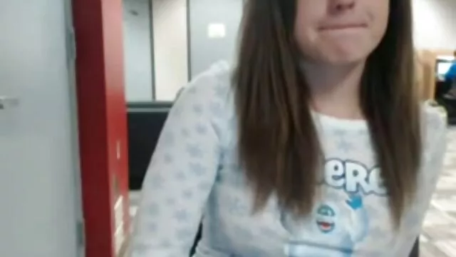Prügel Lektion für college porno reife oma babe
