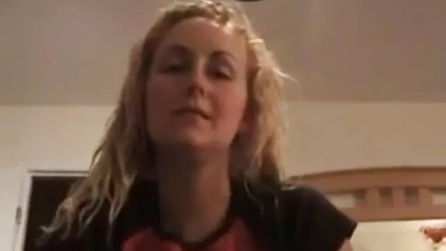 Teeny-Liebhaber-Aziza-Aziza nimmt einen cumshot nach innen geile reife frauen pornos