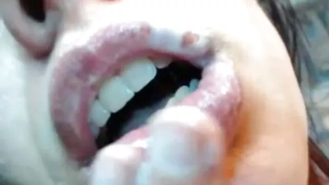 Zwei babes hart sexfilme für ältere gefickt