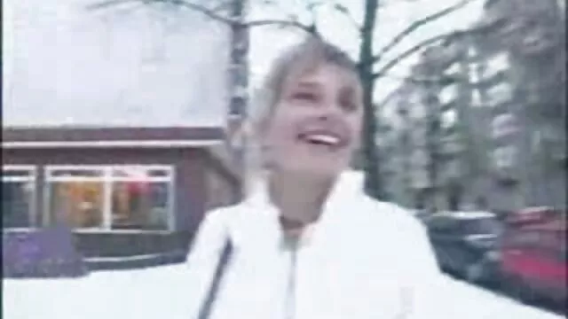 Brünette antike sexfilme Risa Shimizu erstaunlich sex mit zufälligen Kerl-Mehr bei 69avs com