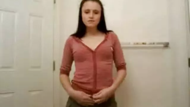 Küken mit einem pornos mit alten männern großen Bauch saugt und reitet